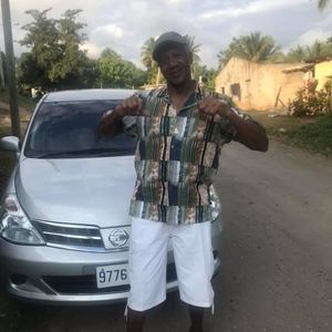 Meet your Posher, Ernest